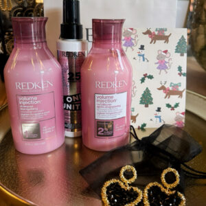 THE PINK VOLUME HOLIDAY SET