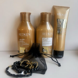 THE BLACK & GOLD HOLIDAY SET