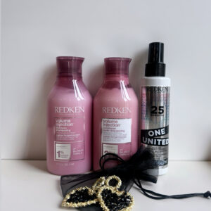 THE PINK VOLUME HOLIDAY SET